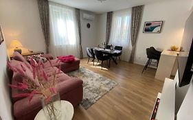 Apartment In The City Center