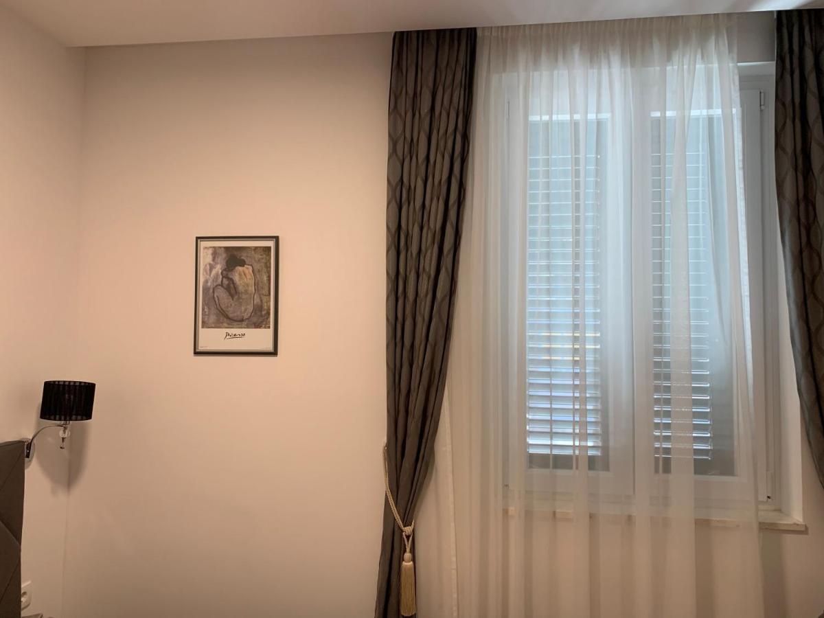 Apartment In The City Center Split Extérieur photo